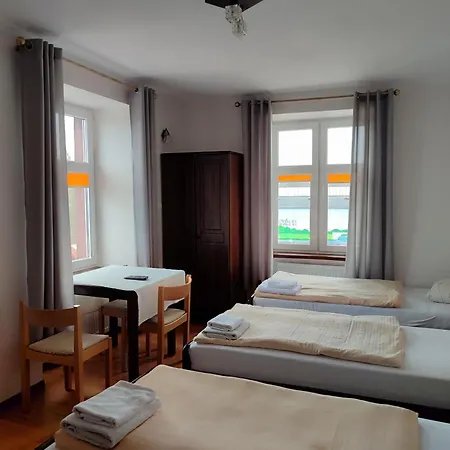 Mlyn Warminski -hotelik Hermes לינה וארוחת בוקר 3*