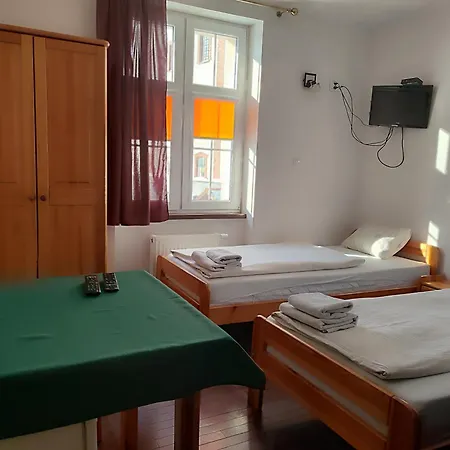 Mlyn Warminski -hotelik Hermes Pieniezno