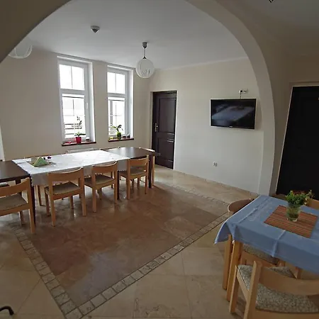 ベッド・アンド・ブレックファスト Hermes 3*